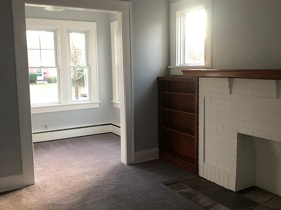 2nd image of 517 E 5th Ave