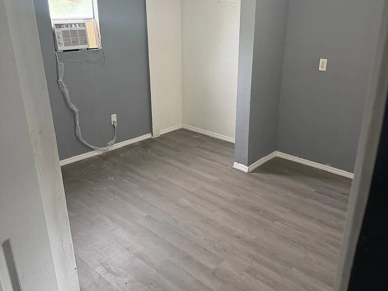 427 Skyline Dr — Photo 4