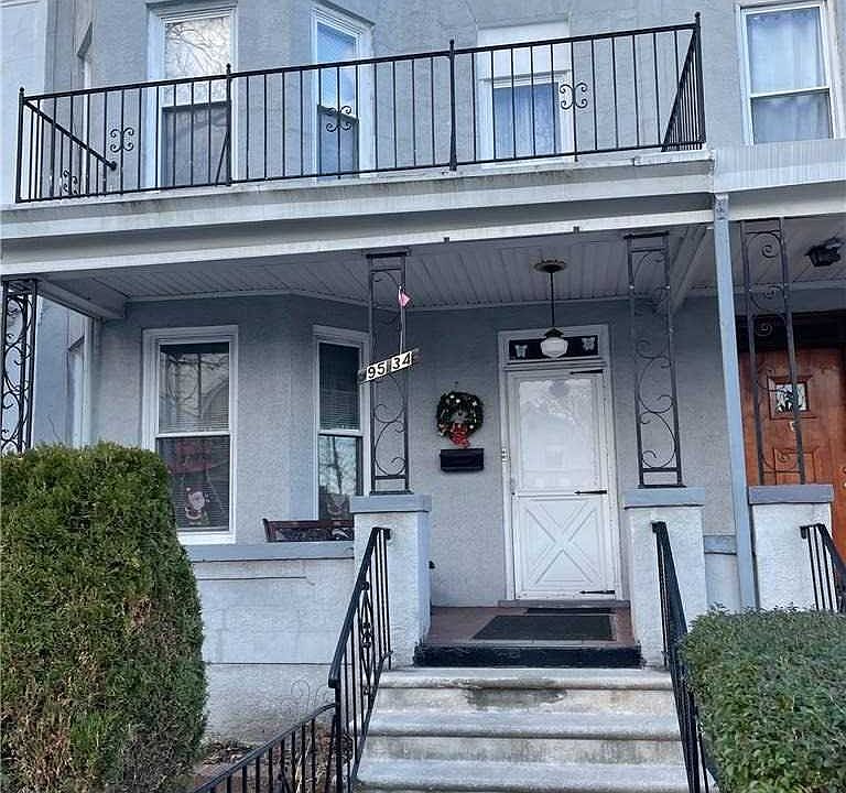 1st image of 9534 111th St