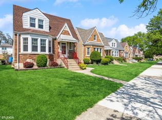 6722 W Schreiber Ave, Chicago, IL