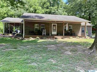 1051 Barnett Rd, Rogersville, AL 35652