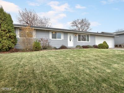 206 S 58th St, Yakima, WA, 98901