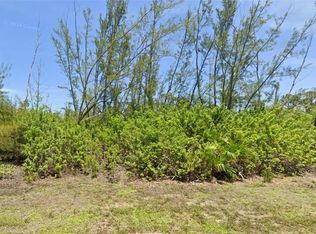 10574 Hillwood DR, PORT CHARLOTTE, FL 33981