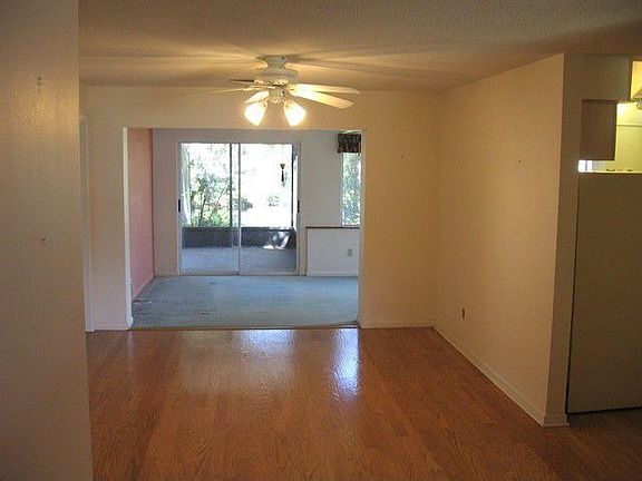 4th image of 1070 Idlewild Dr S