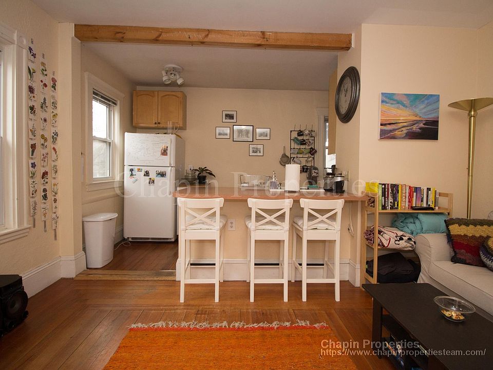 1st image of 15 Kenwood St #2