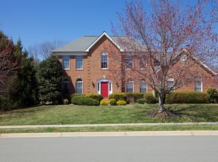 1330 Dasher Ln, Reston, VA 20190