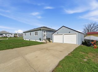 2409 McKinley St, Perry, IA 50220