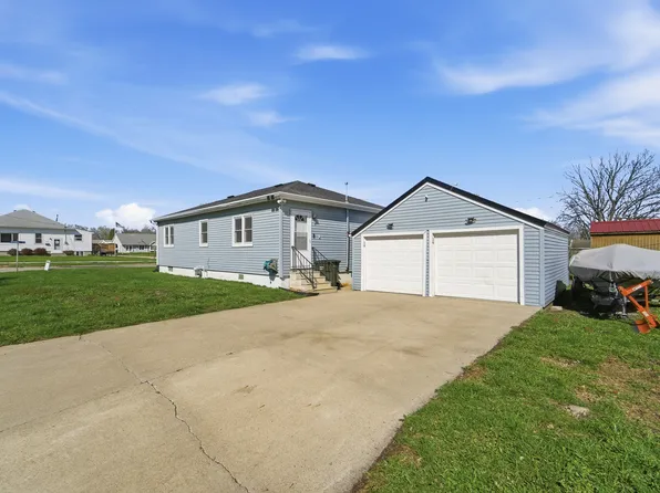 2409 McKinley St, Perry, IA 50220