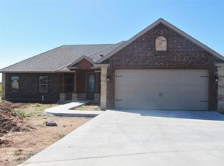 17 Blue Meadow Dr, Elgin, OK 73538