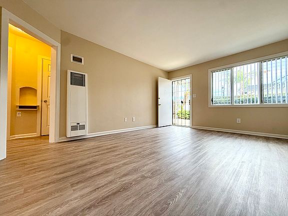 5th image of 3970 Idaho St APT 1
