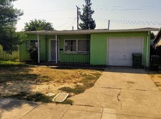 420 Pioneer Dr, Lodi, CA 95240