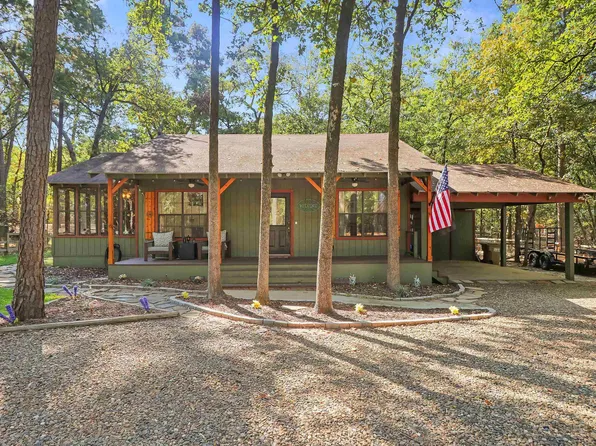 178 Magnolia Ln, Holly Lake Ranch, TX 75765