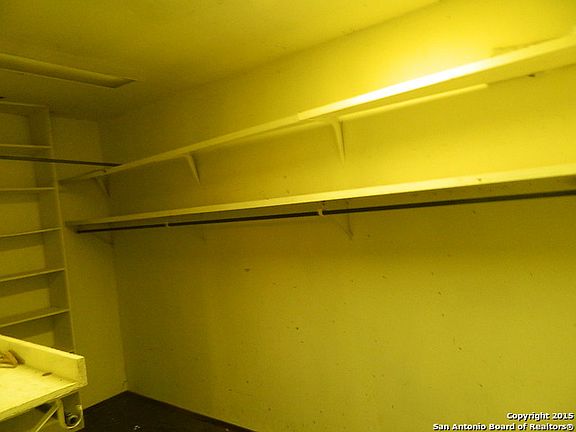 5th image of 1706 Clark Ave