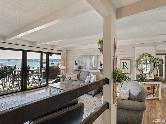 2nd image of 274 Waters Edge Dr #2B