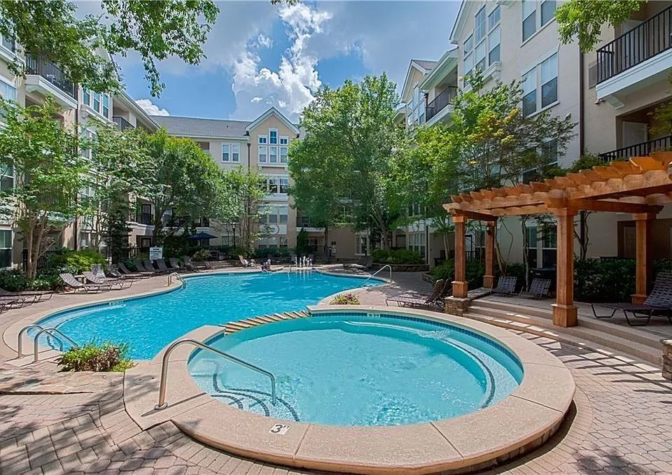 1850 Cotillion Dr #1319