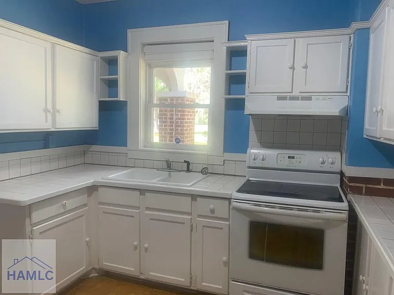 70 Martin Rd — Photo 10