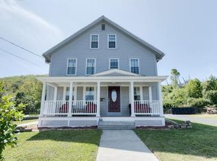 89 Main St, Monson, MA 01057