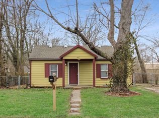 407 Pershing Rd, Columbia, MO 65203