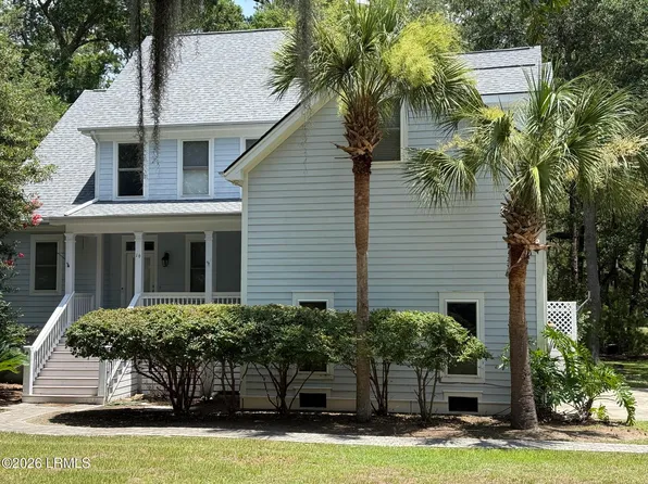 16 Tuscarora Avenue, Beaufort, SC 29907