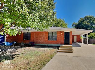 106 Conner St, Waxahachie, TX 75165