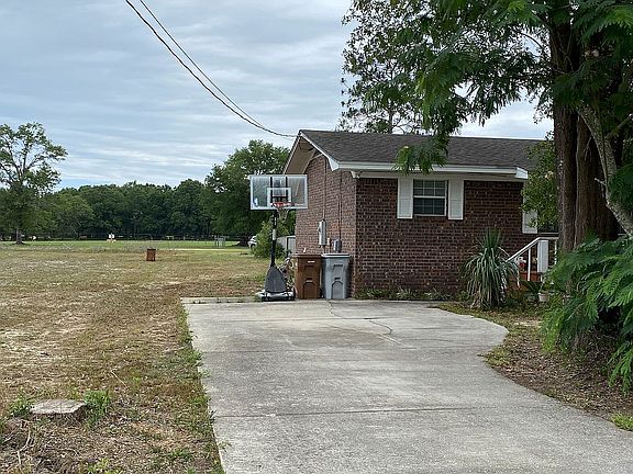 3rd image of 5757 Eagle Dr