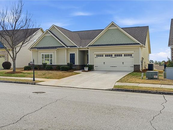 5th image of 4479 Clubside Dr