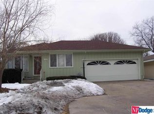 3016 S 42nd St, Omaha, NE 68105