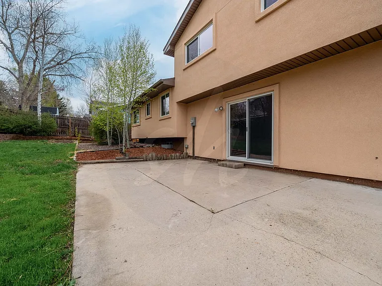 2630 Maroon Bells Ave — Photo 19
