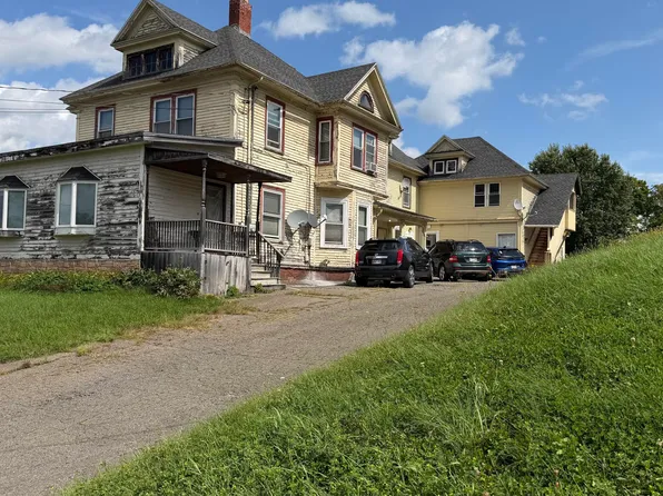 7 2nd Street, Presque Isle, ME 04769