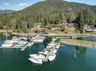 12849 Lagoon Rd #1D, Sunshine Coast, BC V0N 2H1