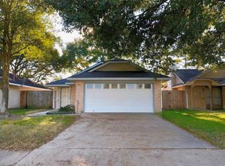 13715 Vickston Ln, Houston, TX 77014