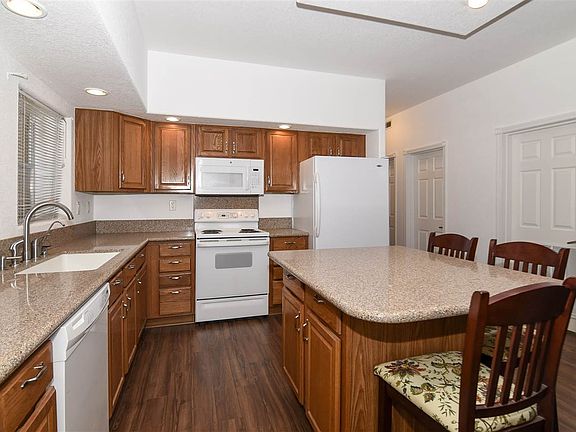 4th image of 13488 S Onammi Ave