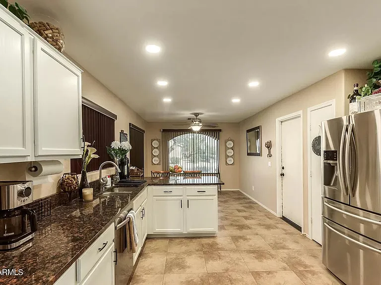 24470 N Shelton Way — Photo 5