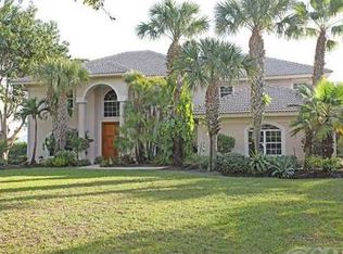 19428 Pine Tree Dr, Jupiter, FL 33469