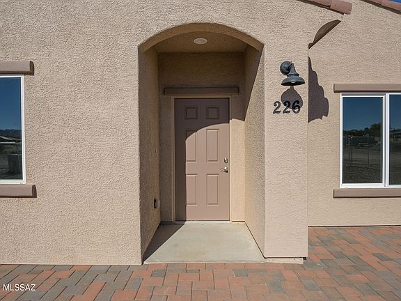 2nd image of 672 W Calle Romeo