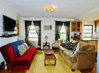 393 3rd St APT 3, Brooklyn, NY 11215