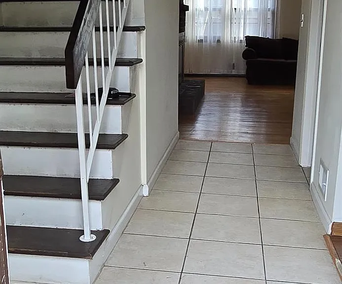 78 Highview Dr — Photo 2