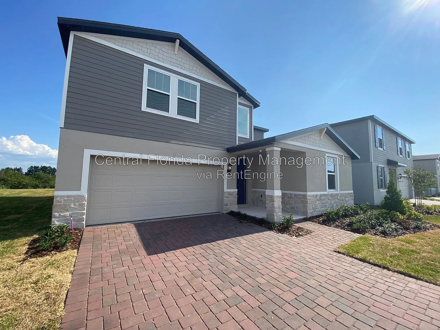 4 bed, 3.0 bath, 2634 sqft, $2,599 — Photo 3
