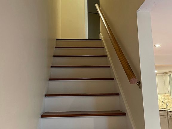 4th image of 131 D St #2
