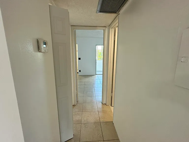 555 Purdy Ln #306 — Photo 9