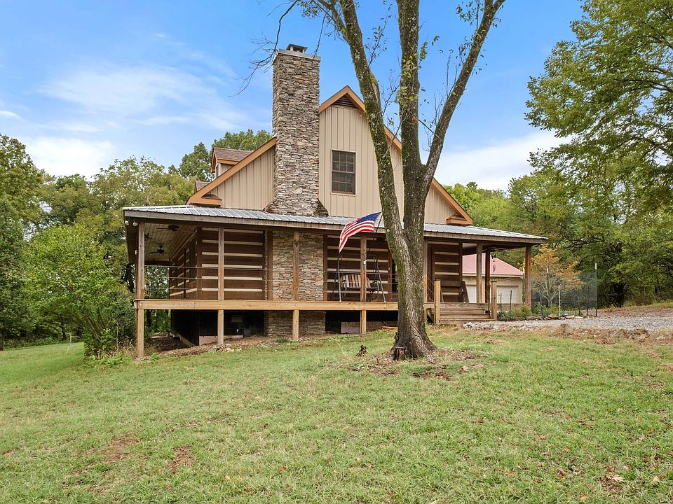 10th image of 1746 Molly Hollow Rd