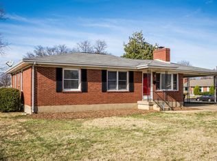 3732 Greenwich Rd, Louisville, KY 40218