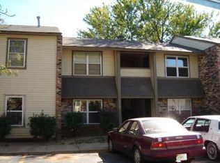 2172 W Brooks St APT B, Norman, OK 73069