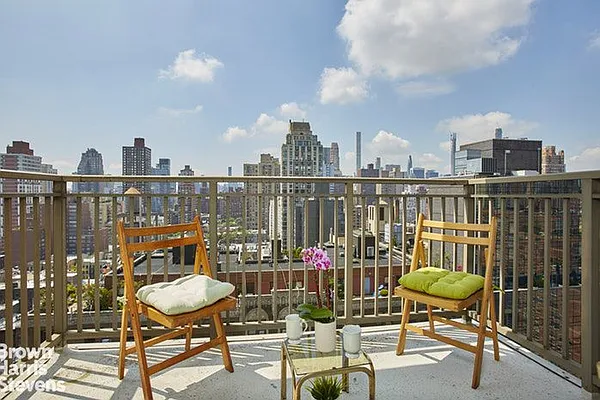 Sold by Brown Harris Stevens | media 7