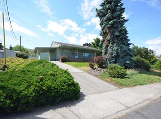 2210 E 10th St, The Dalles, OR 97058
