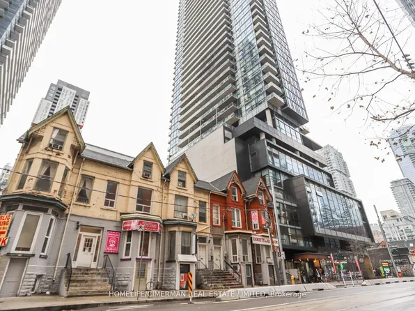 290 Adelaide St W, Toronto, ON