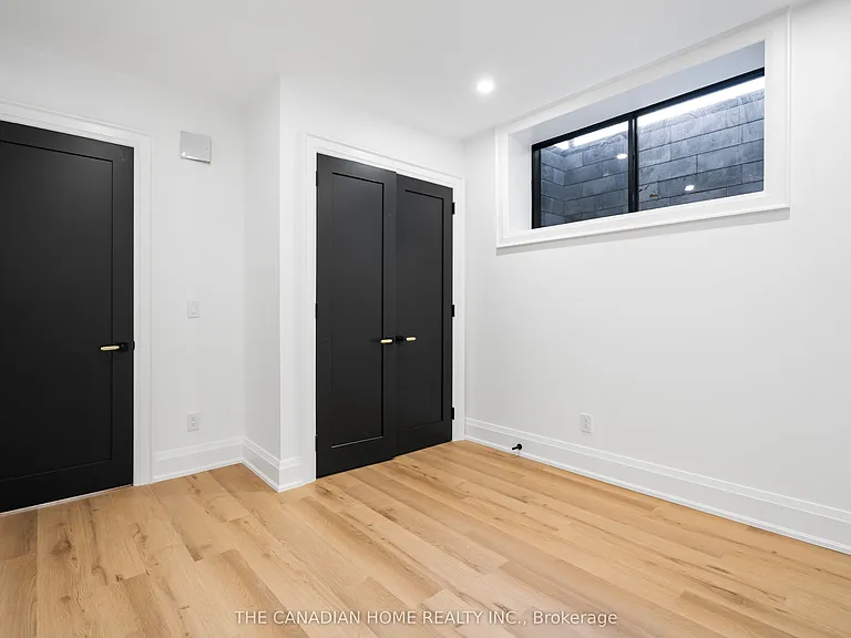 499 Rebecca St — Photo 47