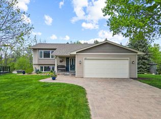4317 Braddock Trl, Eagan, MN 55123