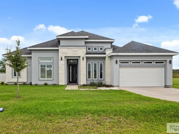 31689 Jardin E, Los Fresnos, TX 78566