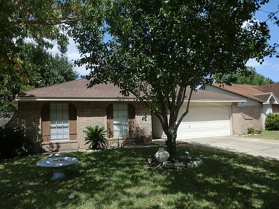 1st image of 10074 Spotted Horse Dr
